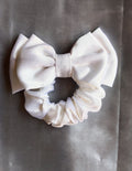 SILK SATIN BOW SCRUNCHIE